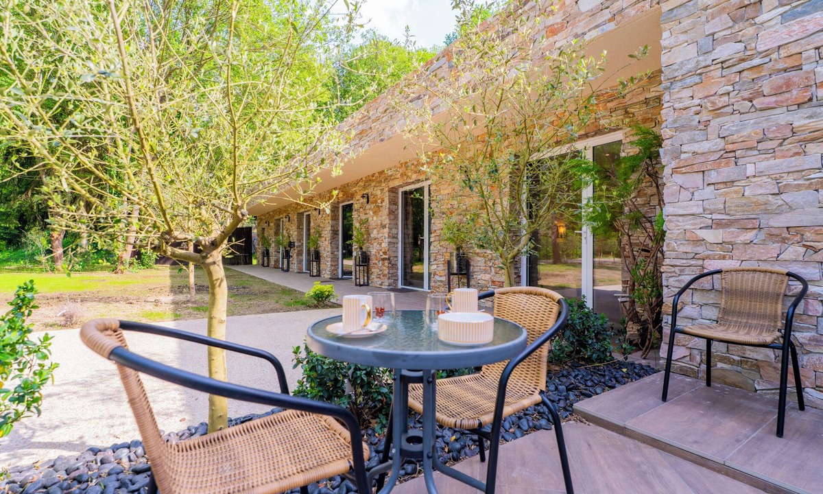 Saint-Prix House | Chanelya