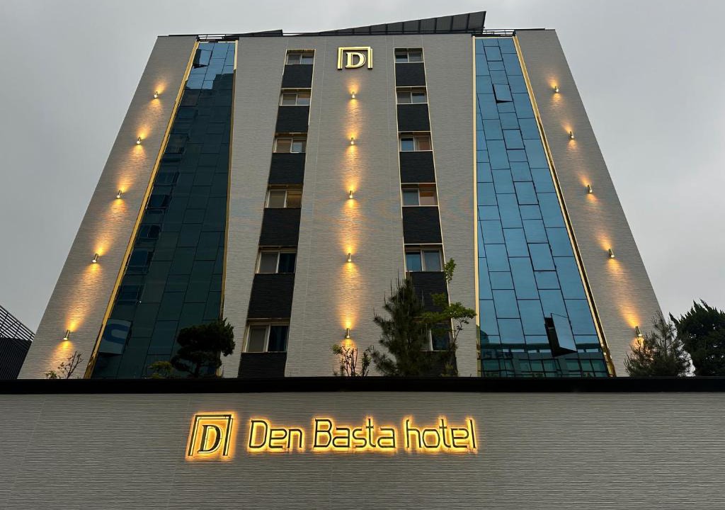 Changwon Hotel | Changwon Denbasta Hotel Myeongseo
