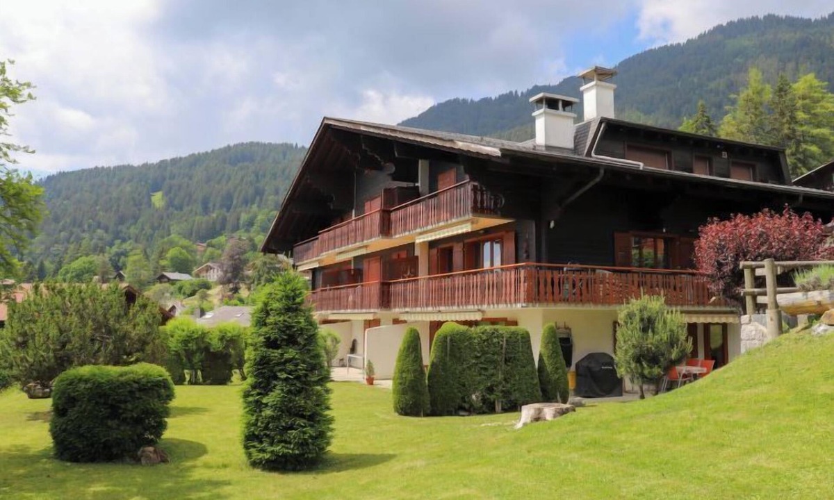 Villars-sur-Ollon Apartment | Chantebrise A1 by Interhome
