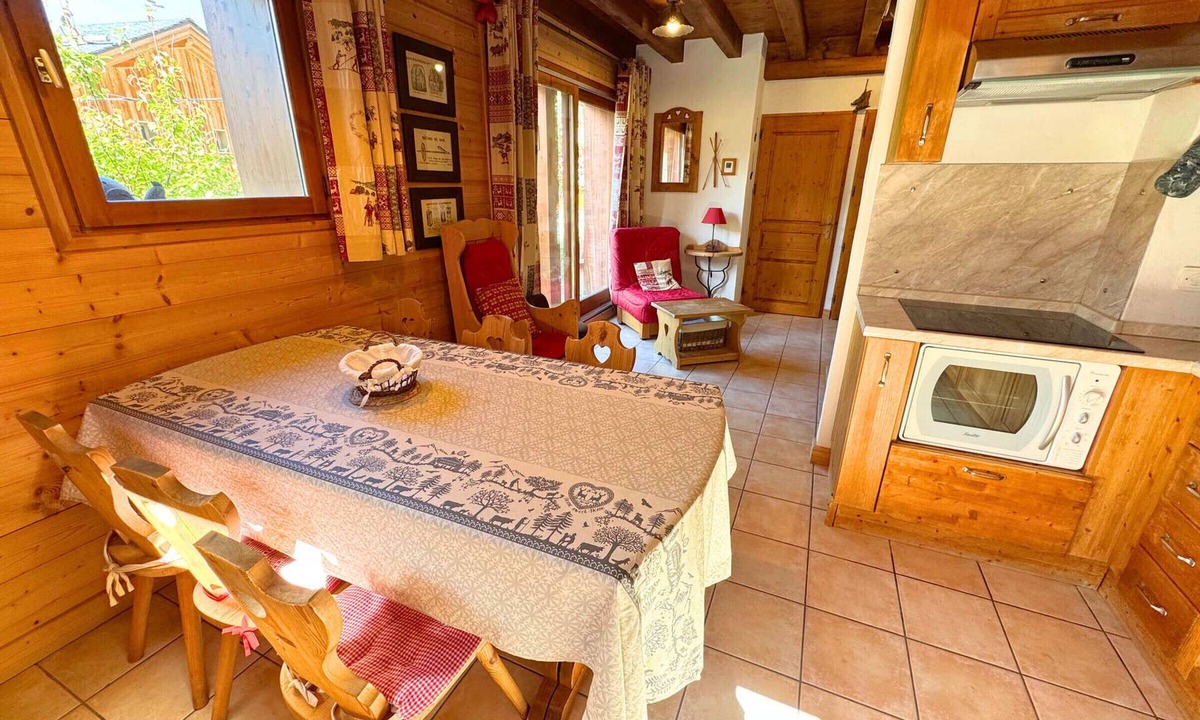 Saint-Martin-de-Belleville Ski Chalet | Charming 4-room apartment with parking and wifi in Saint-Martin-de-Belleville
