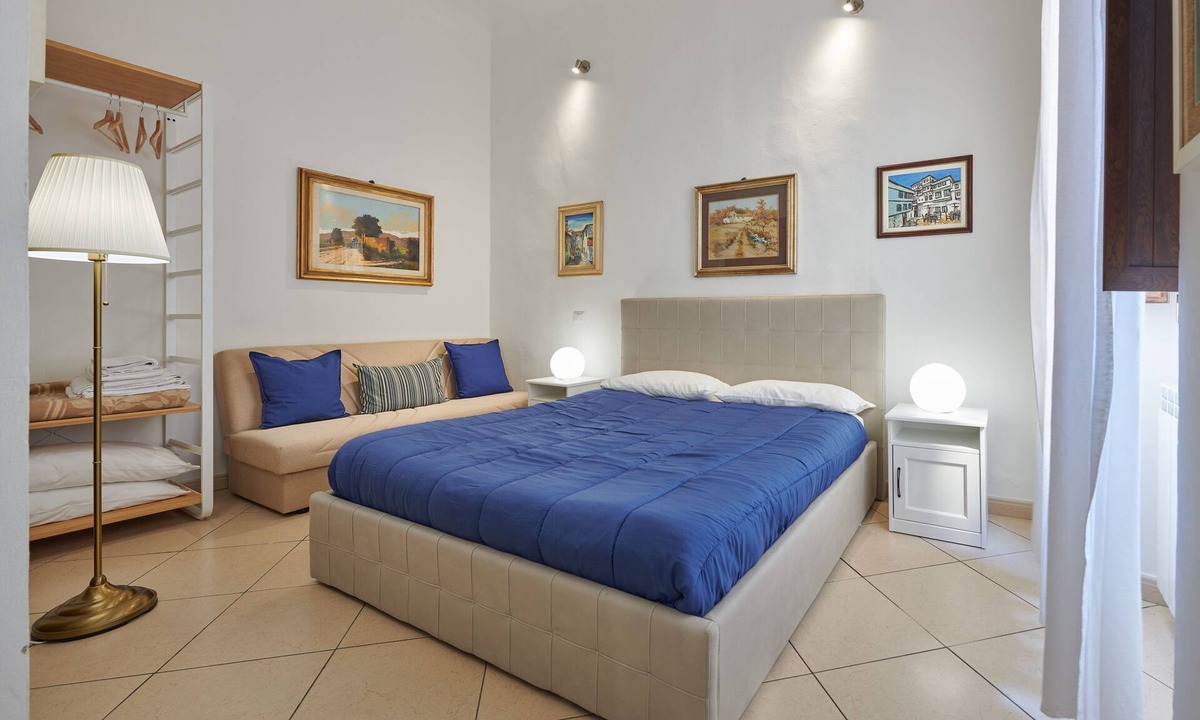 Santa Croce Apartment | Characteristic Apartment in the City Center of Florence