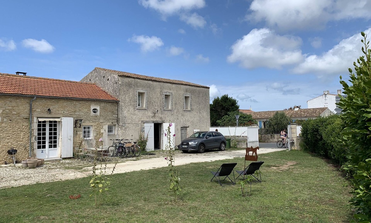 Cheray House | Charentais house renovated in 2020