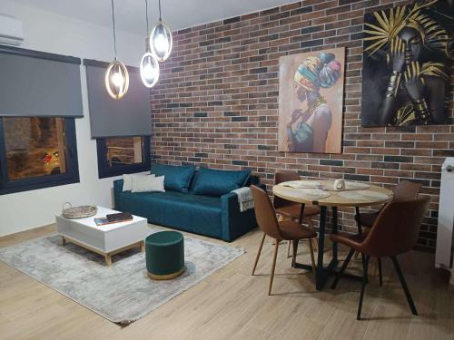 Agios Pavlos Apartment | Charis Beyond the Castle