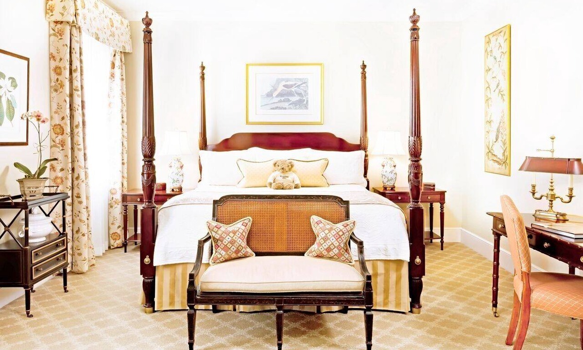 Charleston Historic District Hotel | Charleston King Charm: Planter Inn Room, Near Vibrant King Street District