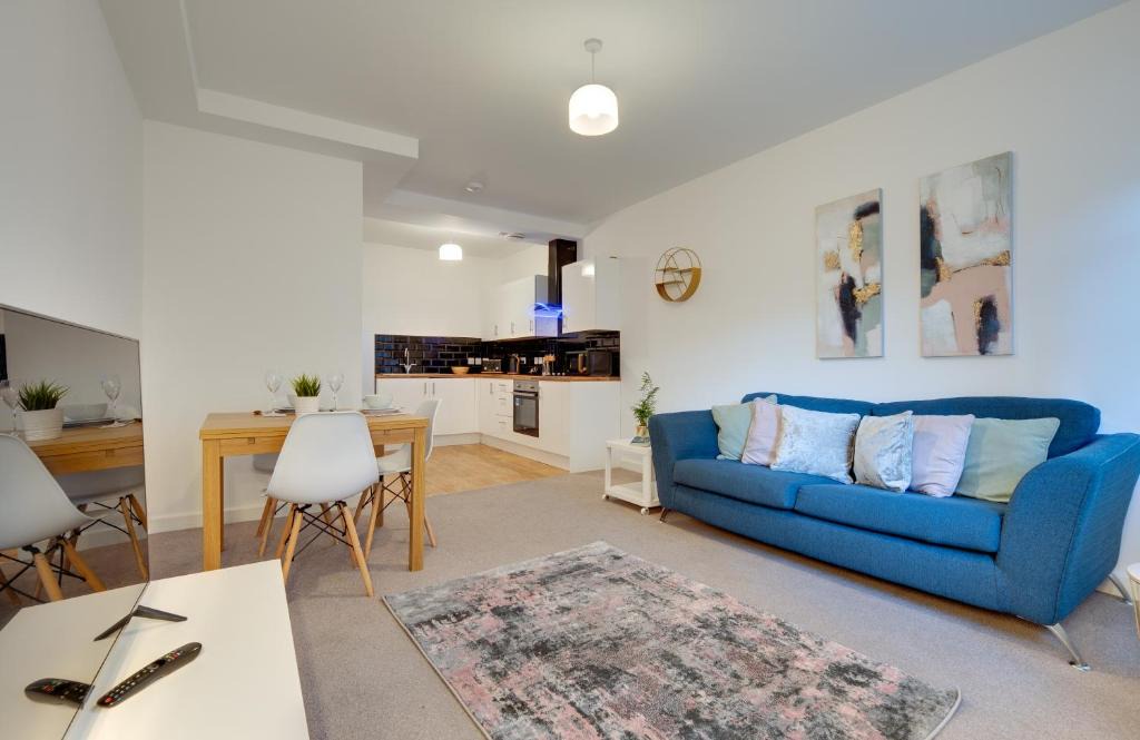 Newcastle-upon-Tyne Apartment | Charltons Bonds Apartments 1A by Week2Week