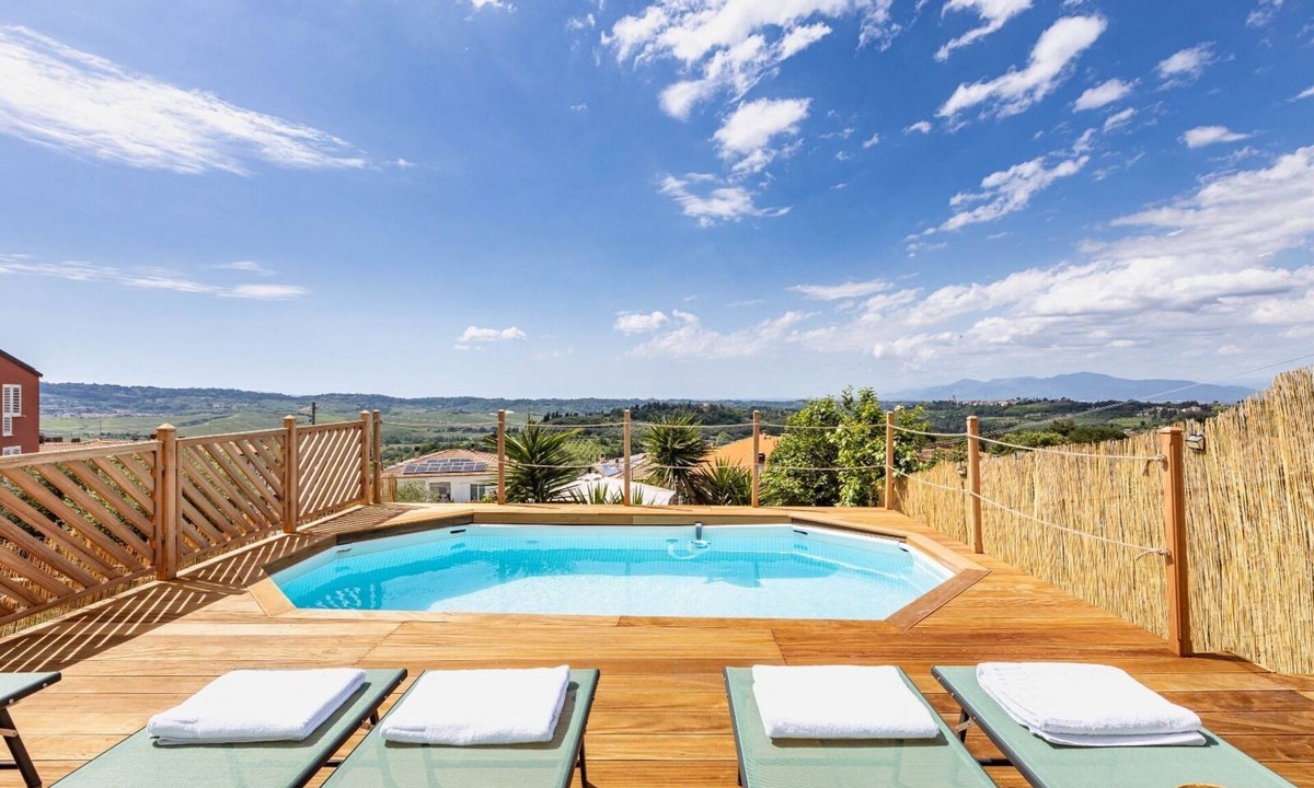 Morrona Apartment | Charmant Morrona apartment with garden and private pool