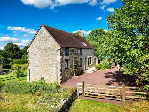 Joue-du-Plain House | Charmante maison avec jardin et Wifi inclus - FR-1-497-133