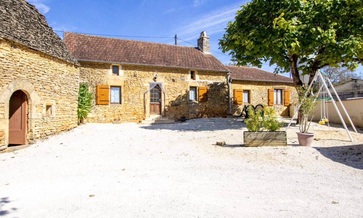 Marcillac-Saint-Quentin Cottage | Charming rustic stone house near Sarlat