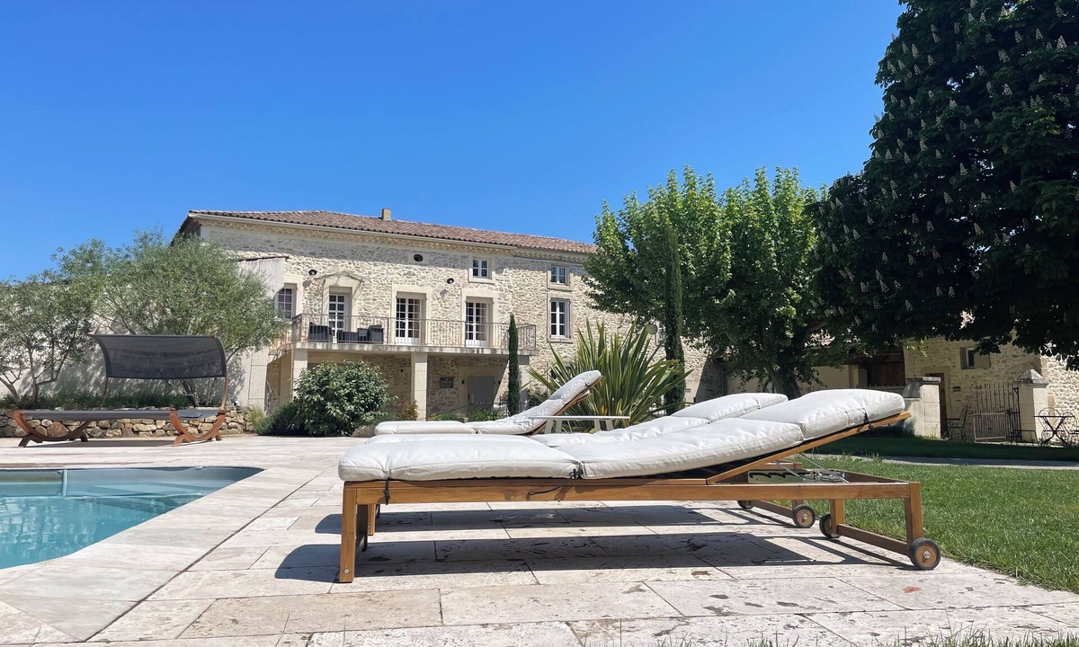 Saint-Paulet-de-Caisson Condo | Charming loft in estate with swimming pool in the heart of the gorges de l'ardeche