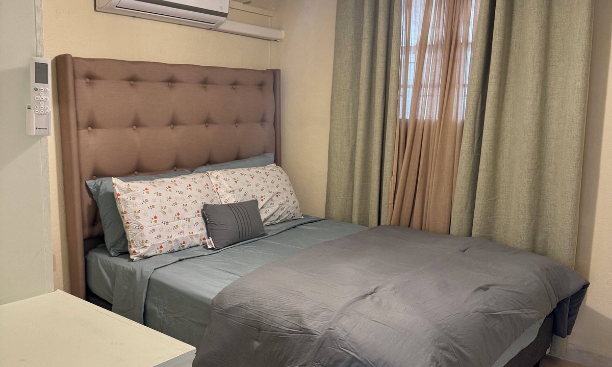 Wanstead Apartment | Charming 1-bedroom apartment in brilliant St James with AC, WiFi
