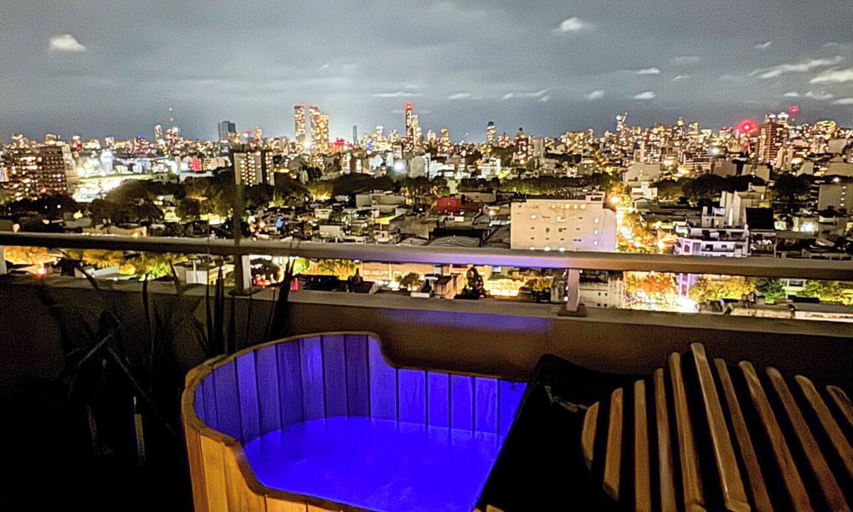 Villa Crespo Apartment | Charming 1-bedroom duplex TOP FLOOR with AC, WiFi in fantastic Buenos Aires