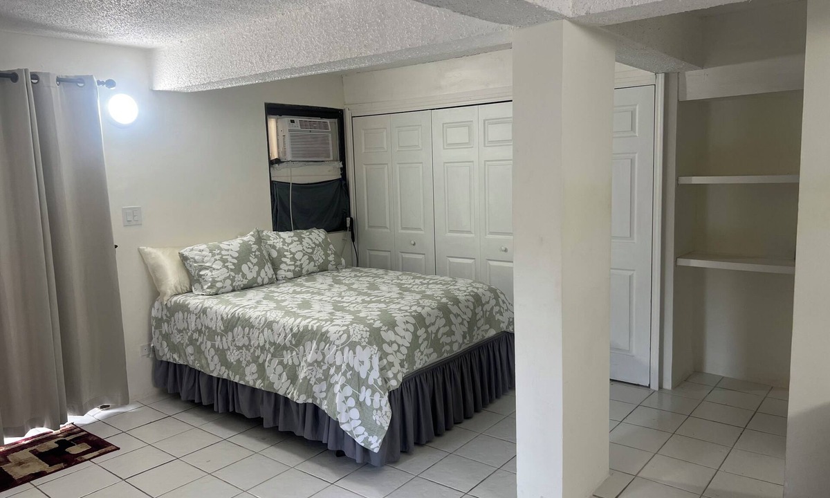 Estate Fortuna Villa | Charming 1-bedroom studio in the quiet hills of St Thomas with WiFi, AC