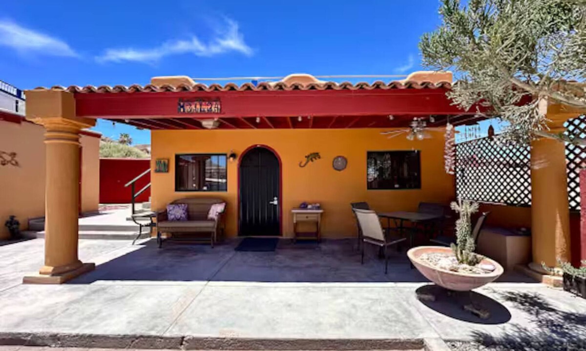 Cholla Bay House | Charming 1-BR house, Bahía la Choya, Starlink WiFi, AC, roof deck, dog friendly