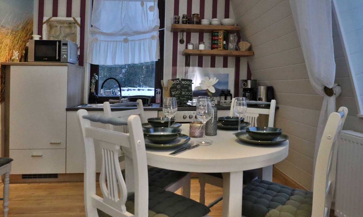 Oberlind Apartment | Charming 110 sqm apartment in modernized city villa on Schönberg