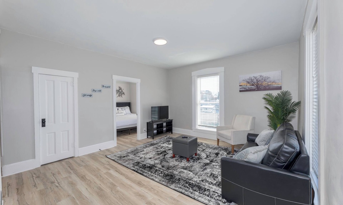 Greencastle Apartment | Charming 1BR Retreat Near DePauw University & Downtown Greencastle!