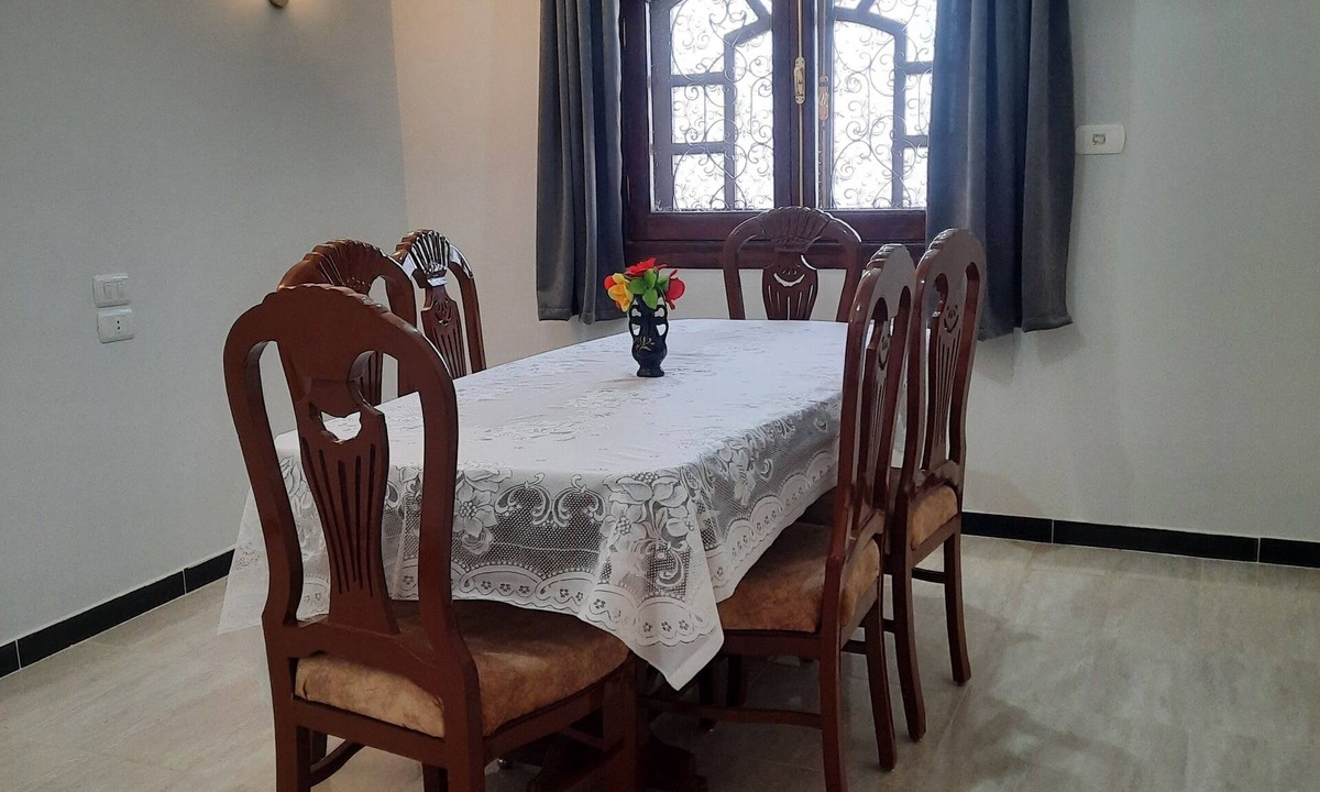 Luxor Apartment | Charming 2-bedroom apartment with WiFi, AC in wonderful Luxor Governorate .