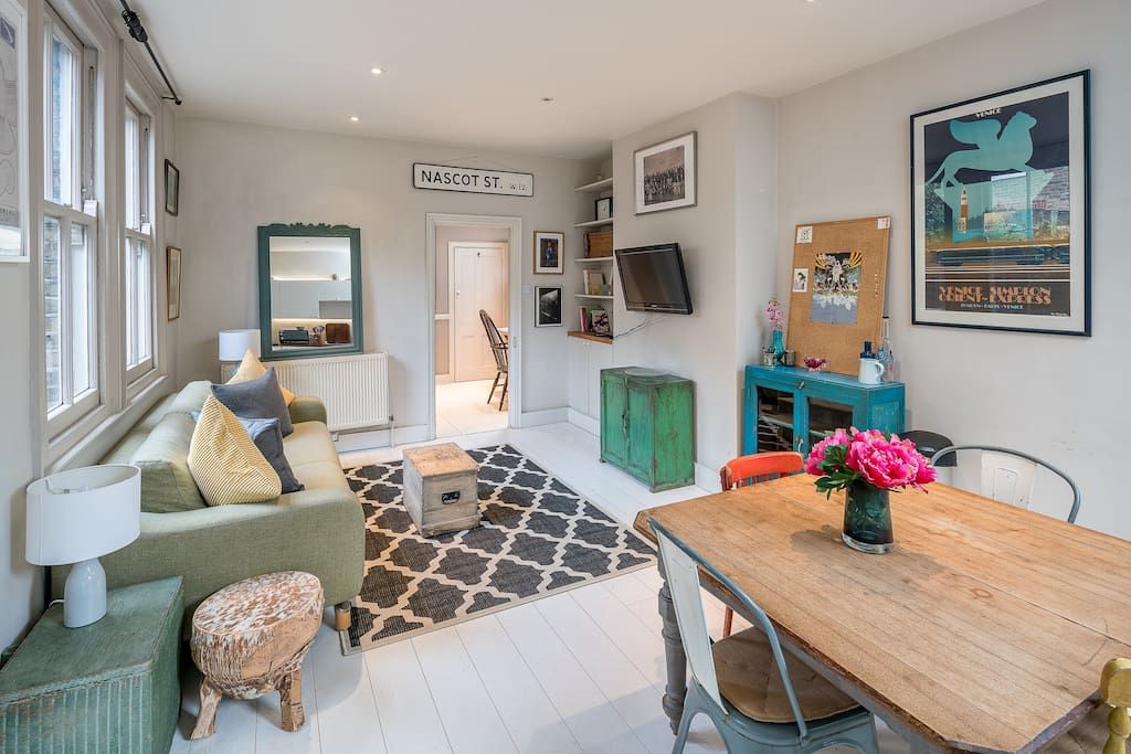 North Kensington Apartment | Charming 2 bed flat with garden in Shepherd's Bush