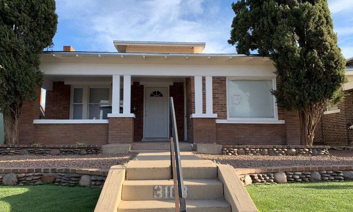 Pershing - Government Hill House | 🏡⭐️Charming 2 bed. historical house -Centrl El Paso