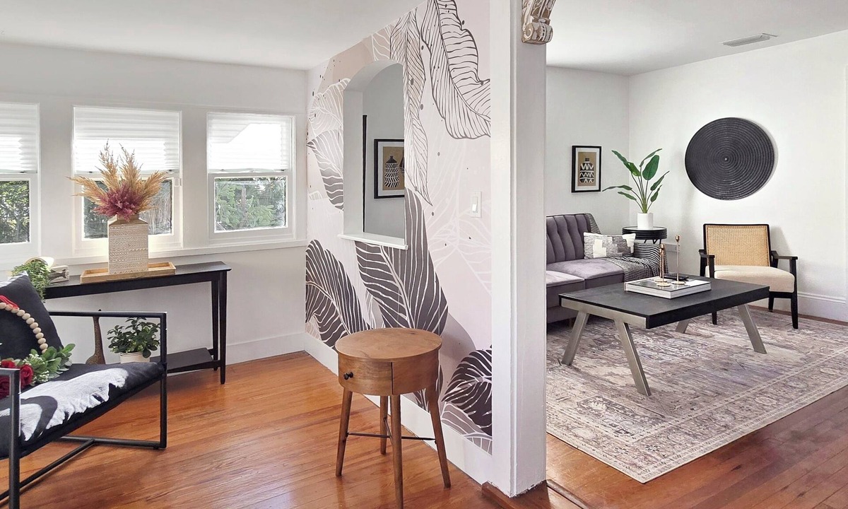Old Northwood Cottage | Charming 2-bedroom Cottage Close to Downtown and the Beach No. 1