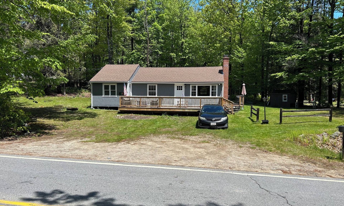Moultonborough House | Charming 2-bedroom house in Moultonborough with AC, WiFi. Enjoy your stay