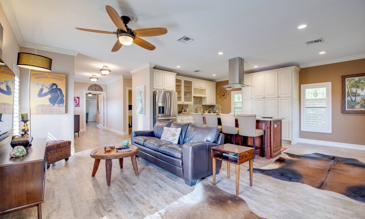 Plantation Key Apartment | Charming 2-bedroom apartment with AC in beautiful Islamorada