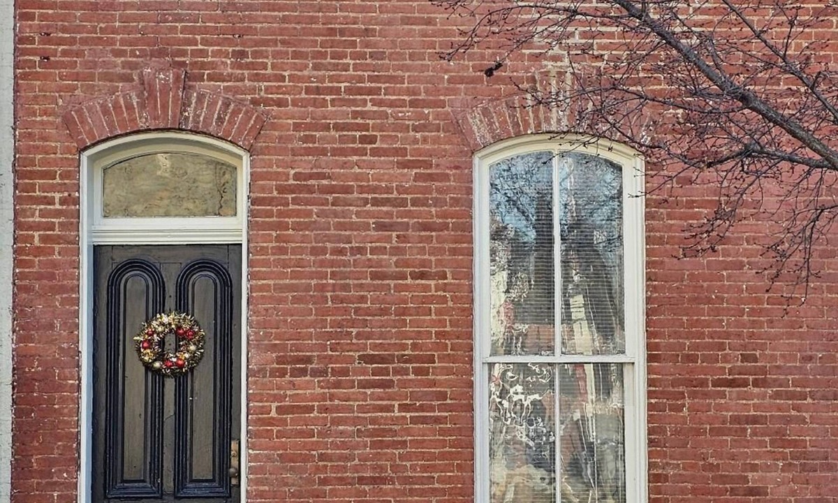 Downtown House | Charming 2-bedroom Baker Park townhome with WiFi, parking and patio in downtown