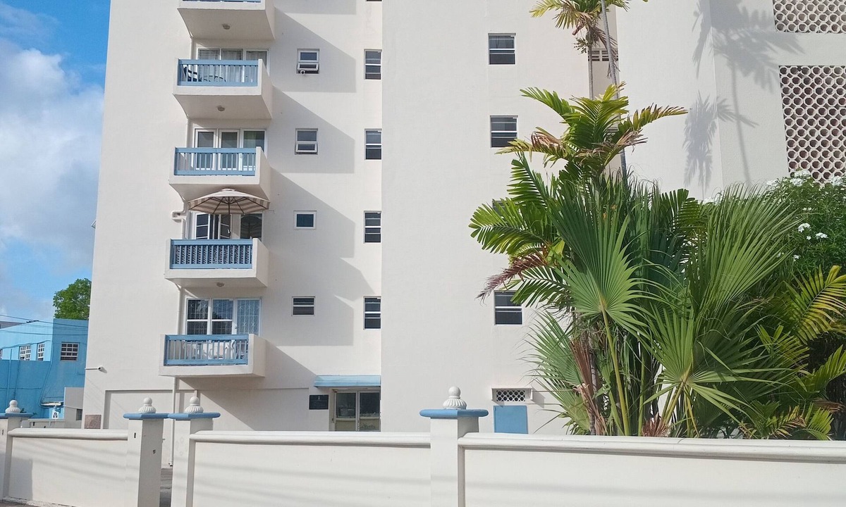 Saint Matthias Condo | Charming 2-bedroom condo with WiFi and AC in brilliant Bridgetown