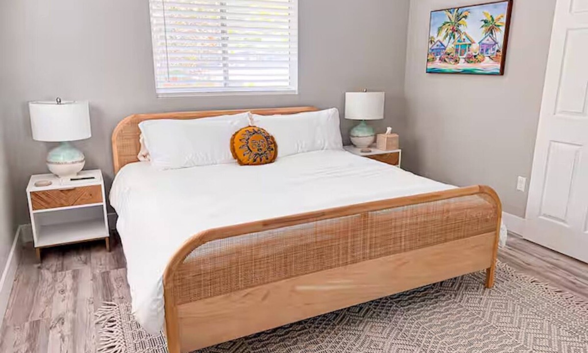 Key Largo Cottage | Charming 2-bedroom cottage in Key Largo near Pennekamp