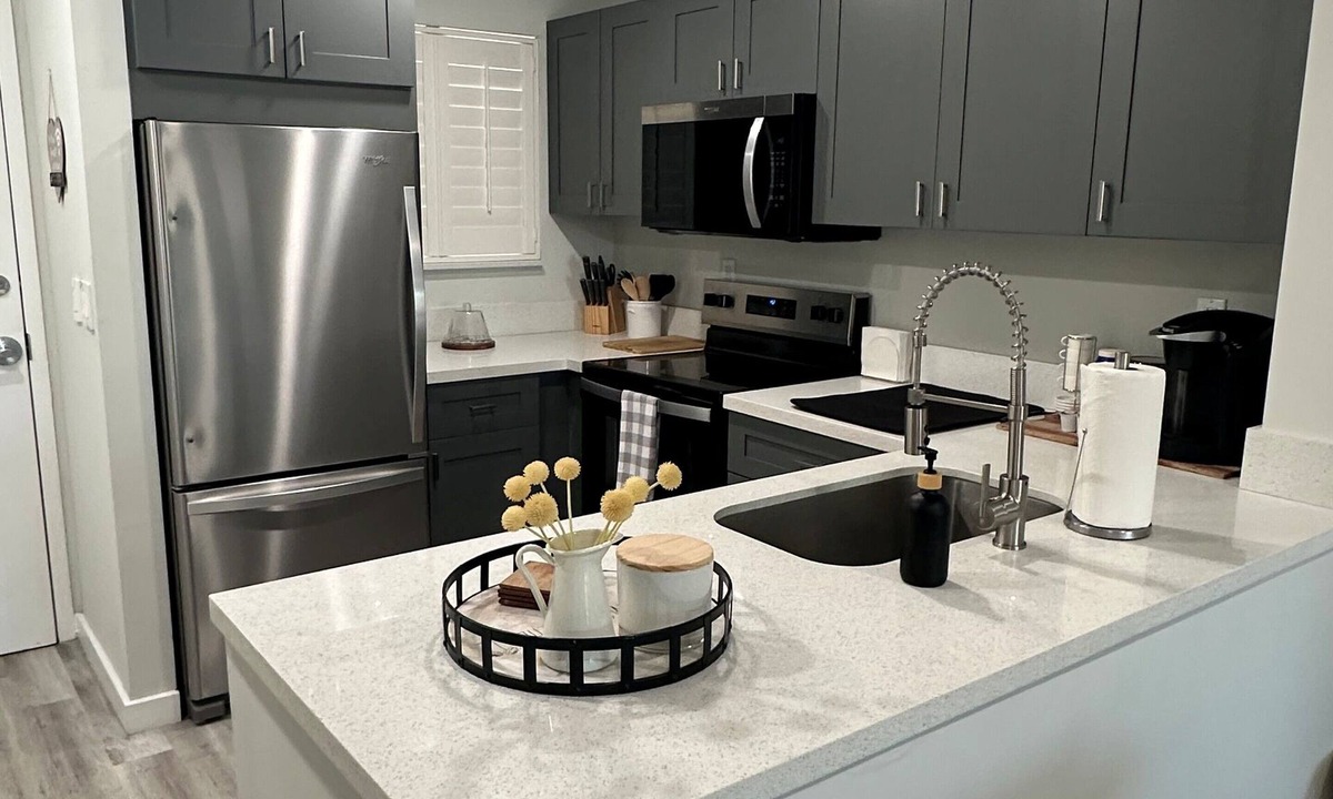 Rock Harbor Condo | Charming 2-bedroom condo located in the enchanting Landings of Largo