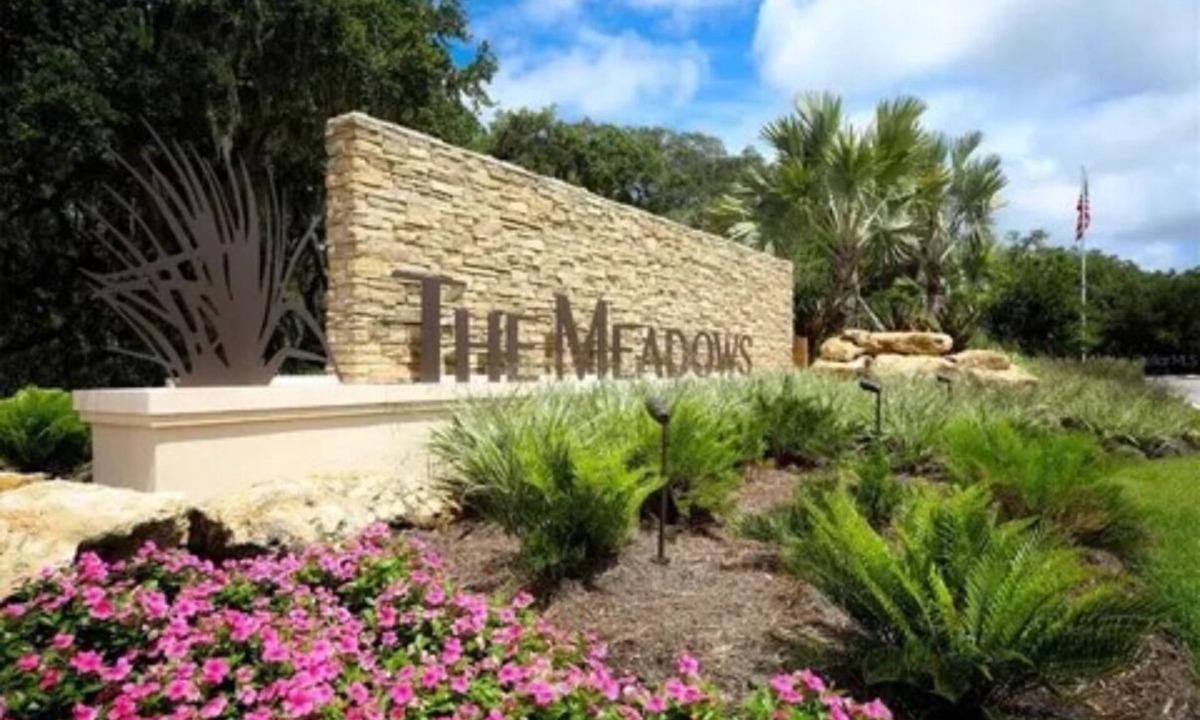 The Meadows Condo | Charming 2-bedroom condo in lovely Sarasota near UTC
