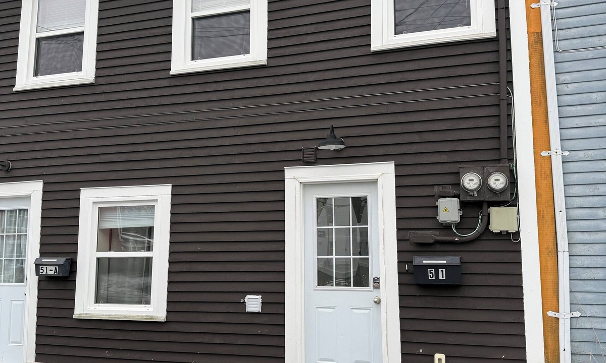 Downtown St. John's Apartment | Charming 2-bedroom downtown apartment