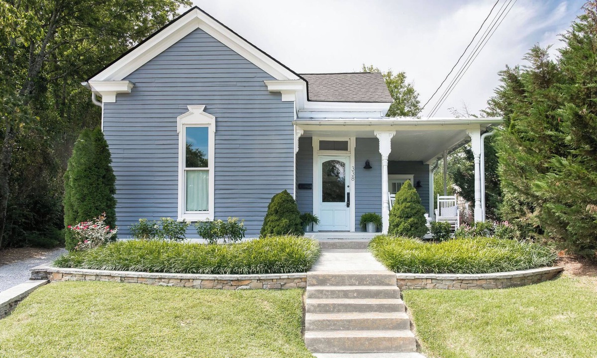 Historic Downtown Franklin House | Charming 2-bedroom historic home in Franklin, TN