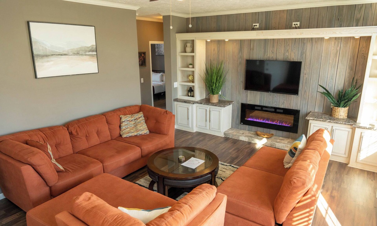 La Plata House | Charming 2-bedroom House with WiFi, Patio/Grill, W&D, & Complimentary Breakfast