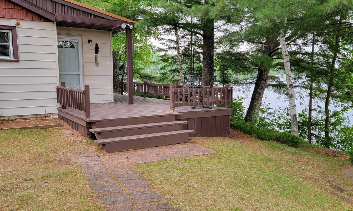 Phillips Cabin | Charming 2-bedroom lakefront cabin in delightful Phillip,WI