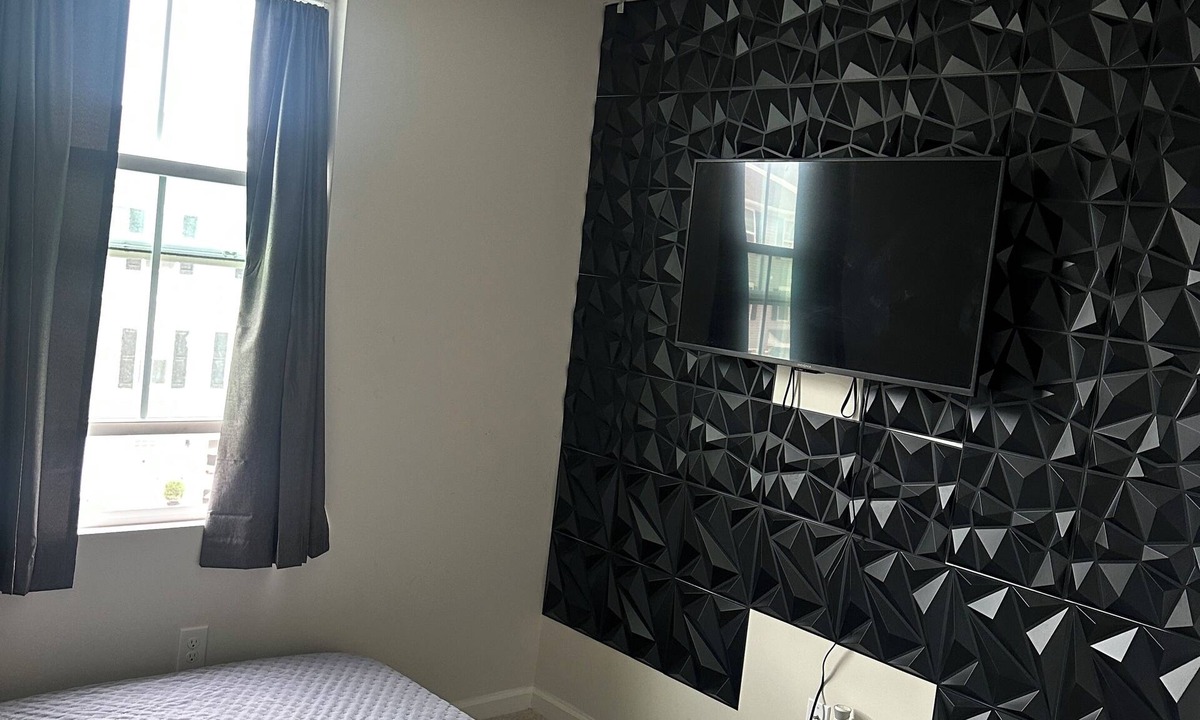 Changewater House | Charming 2-bedroom townhome with WiFi, AC in amazing Washington, NJ