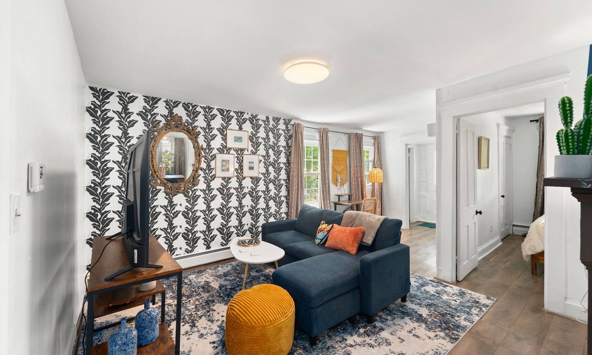 West Warwick Apartment | Charming 2-bedroom apartment near Providence
