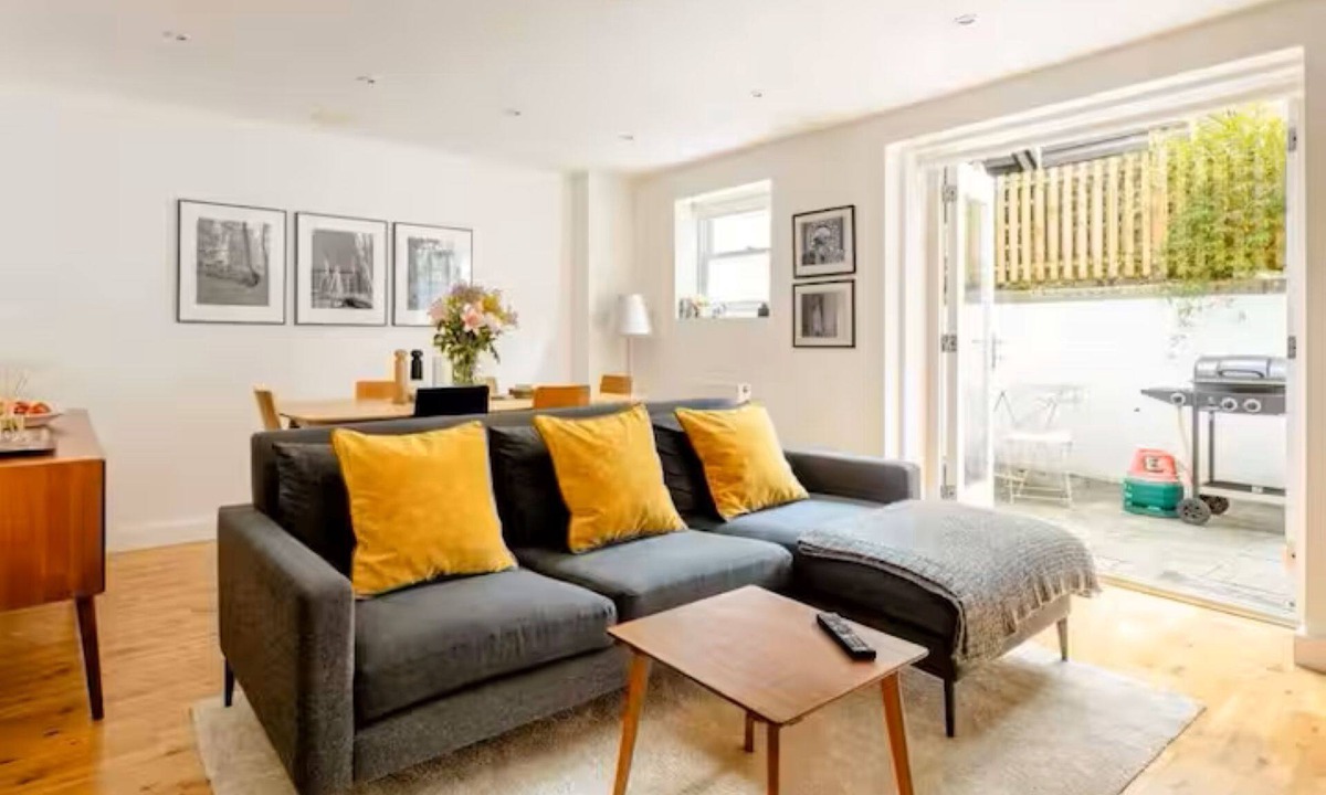Haverstock Apartment | Charming 2BR Apt Close to Camden & Central London