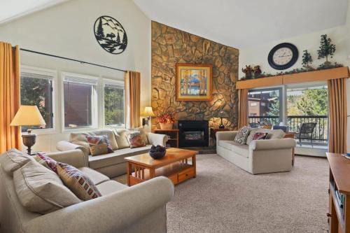 Historic District House | Charming 2BR Condo in the Heart of Breckenridge