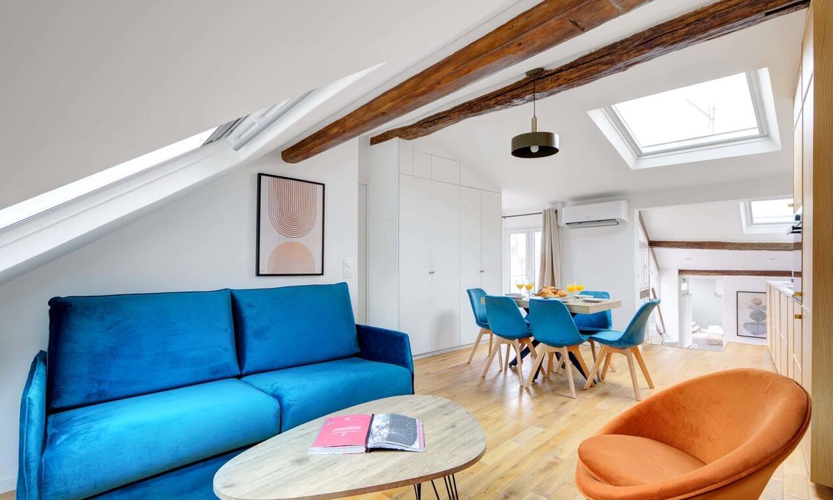 Latin Apartment | Charming 2BR Notre-Dame Latin Quarter