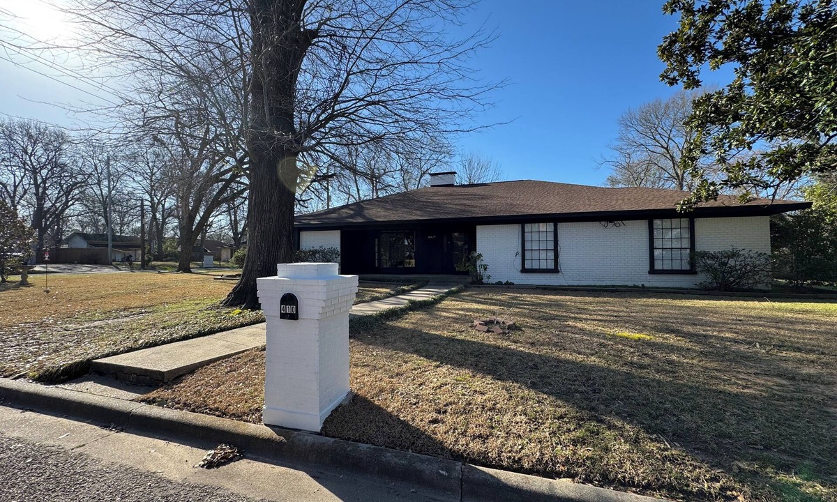 Mount Pleasant House | Charming 3-bedroom house with plenty of space for the entire family!