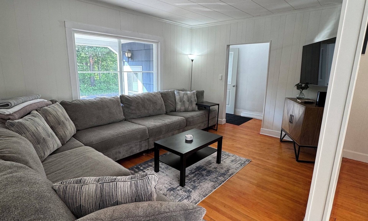 Calumet House | Charming 3-bedroom 2-bathroom house with ATV access