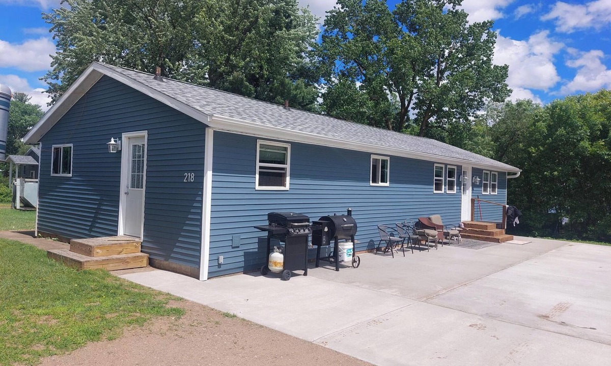 Shell Lake House | Charming 3-bedroom house on Shell Lake! Right off the ATV/Snowmobile trails.