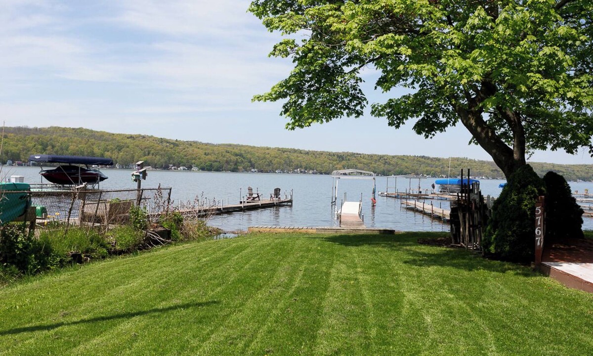Conesus House | Charming 3-bedroom house in Conesus with lake access and dock for boat