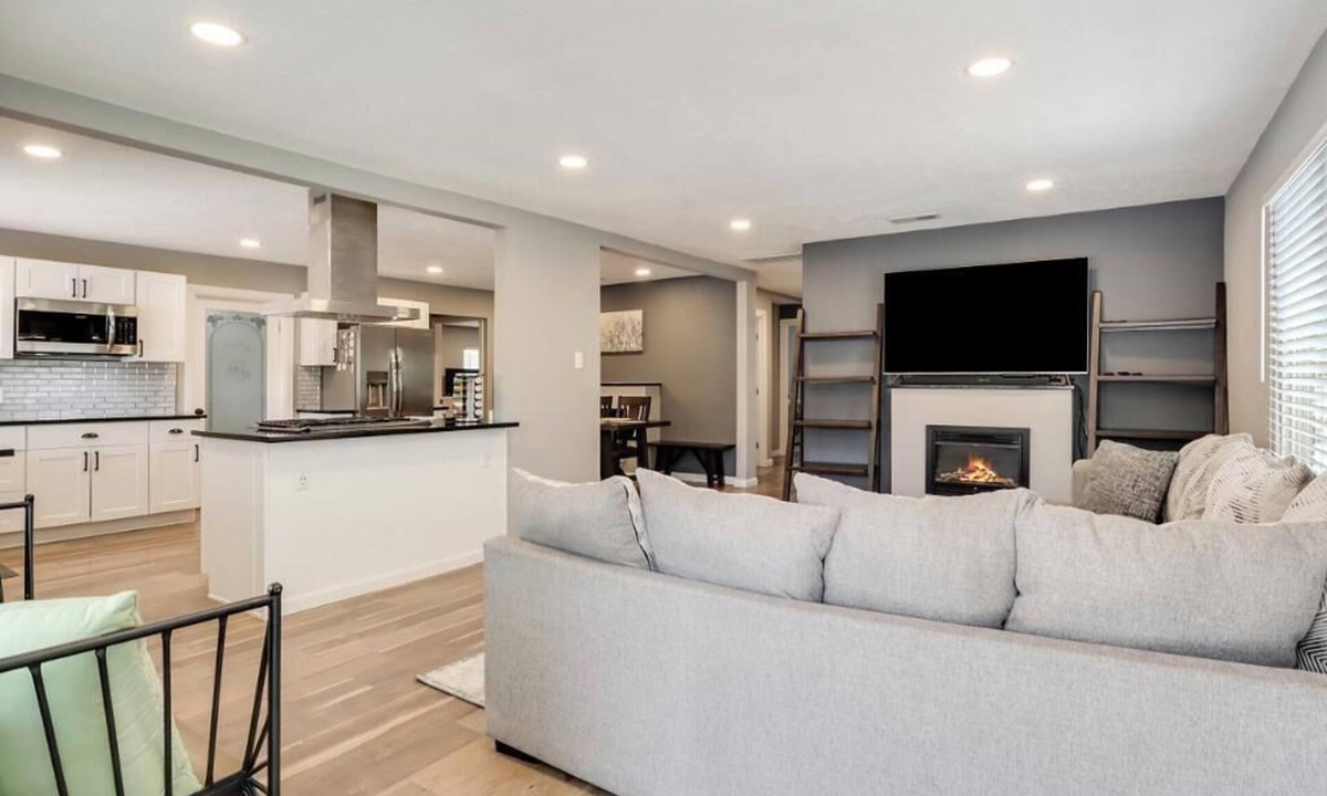 Northeast Heights House | Charming 3+-bedroom home in balloon capital of the world Albuquerque.
