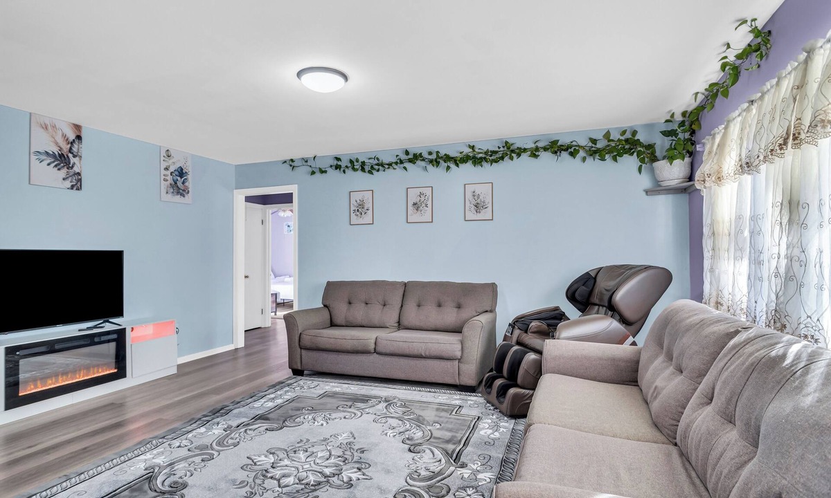 Linglestown House | Charming 3-bedroom house with WiFi, AC in serene Linglestown