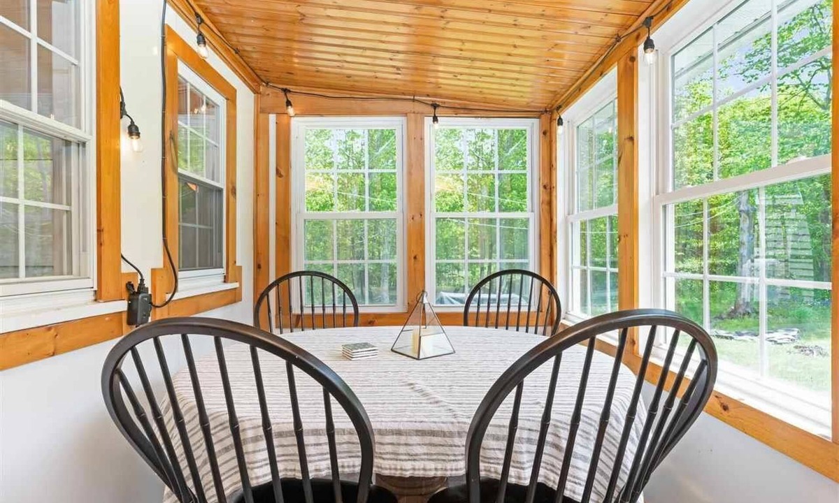 Saugerties House | Charming 3 bedroom, 2 bathroom Catskills cottage