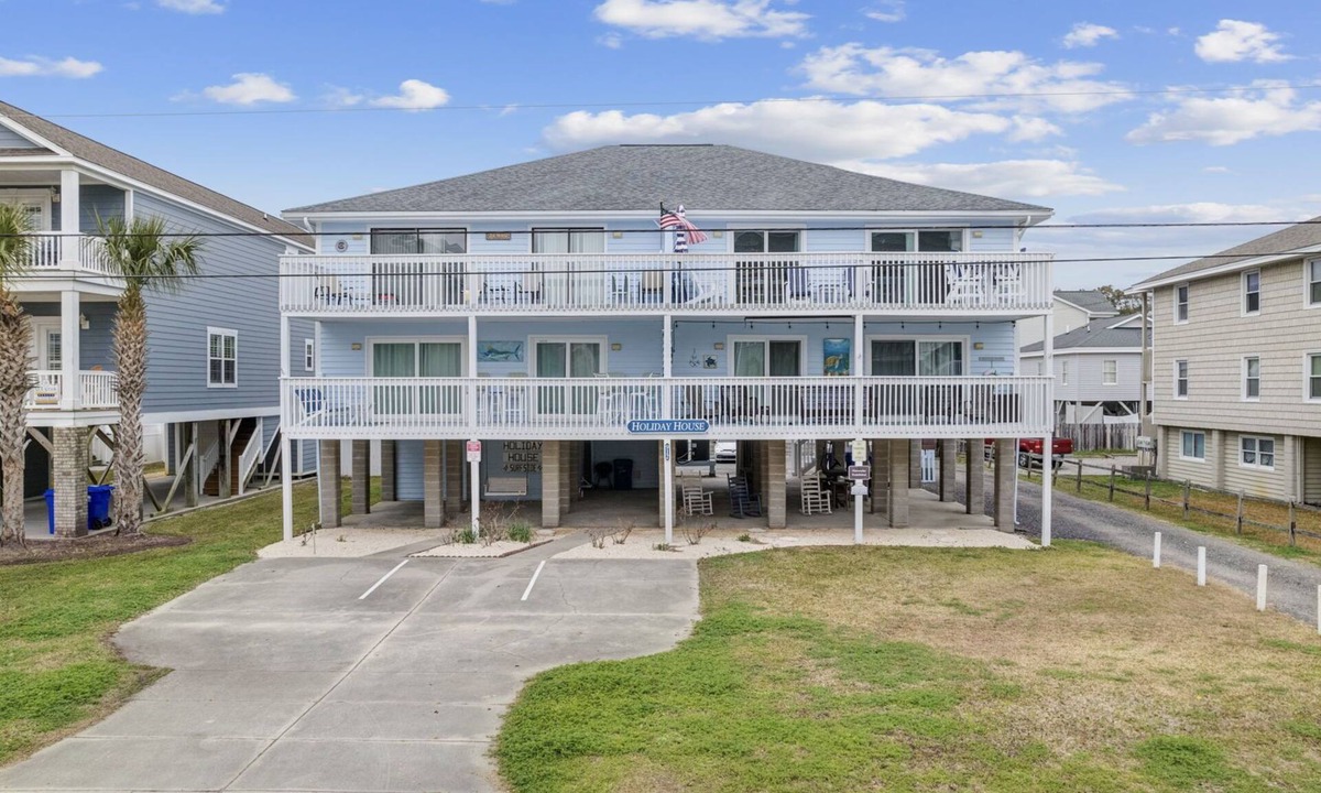 Downtown Myrtle Beach Apartment | Charming 3 BR ,Oceanview Condo located in Surfside!