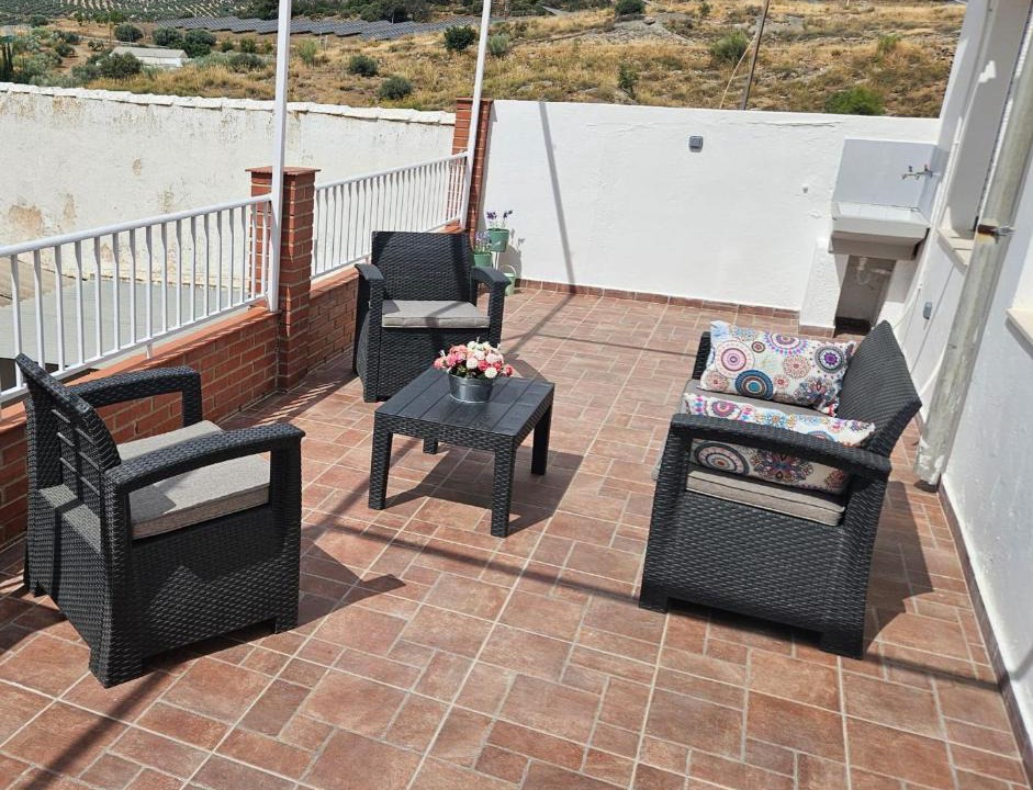 Villanueva de Algaidas Apartment | Charming 3-Bedroom Apartment in Scenic Mlaga
