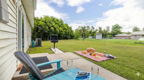 Sherwood House | Charming 3BR Home with Free Parking & Game Room