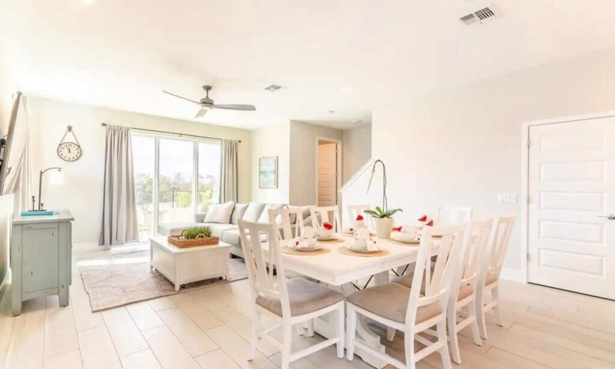 Reunion House | Charming 3BR Townhome in Kissimmee, perfect for family getaways!